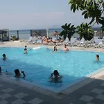 Ammos 公寓式酒店 4*