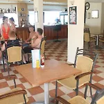 Ammos 公寓式酒店 4*