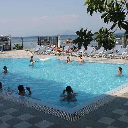 Ammos Lägenhetshotell 4*