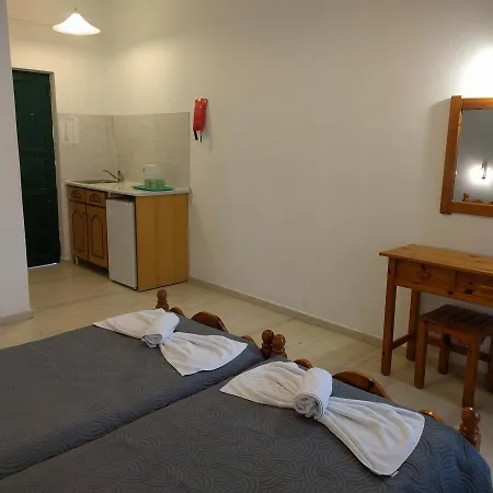 Ammos Apartmanhotel 2*