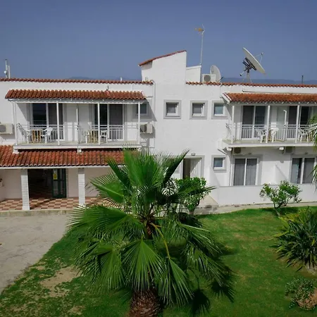 Ammos Apartmanhotel 2*